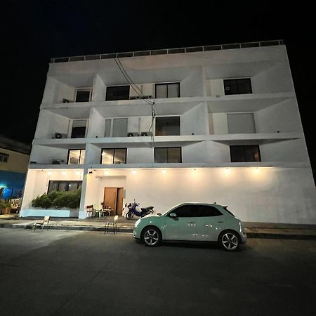 קנצ'נבורי Labkoff Cafe And Hostel מראה חיצוני תמונה