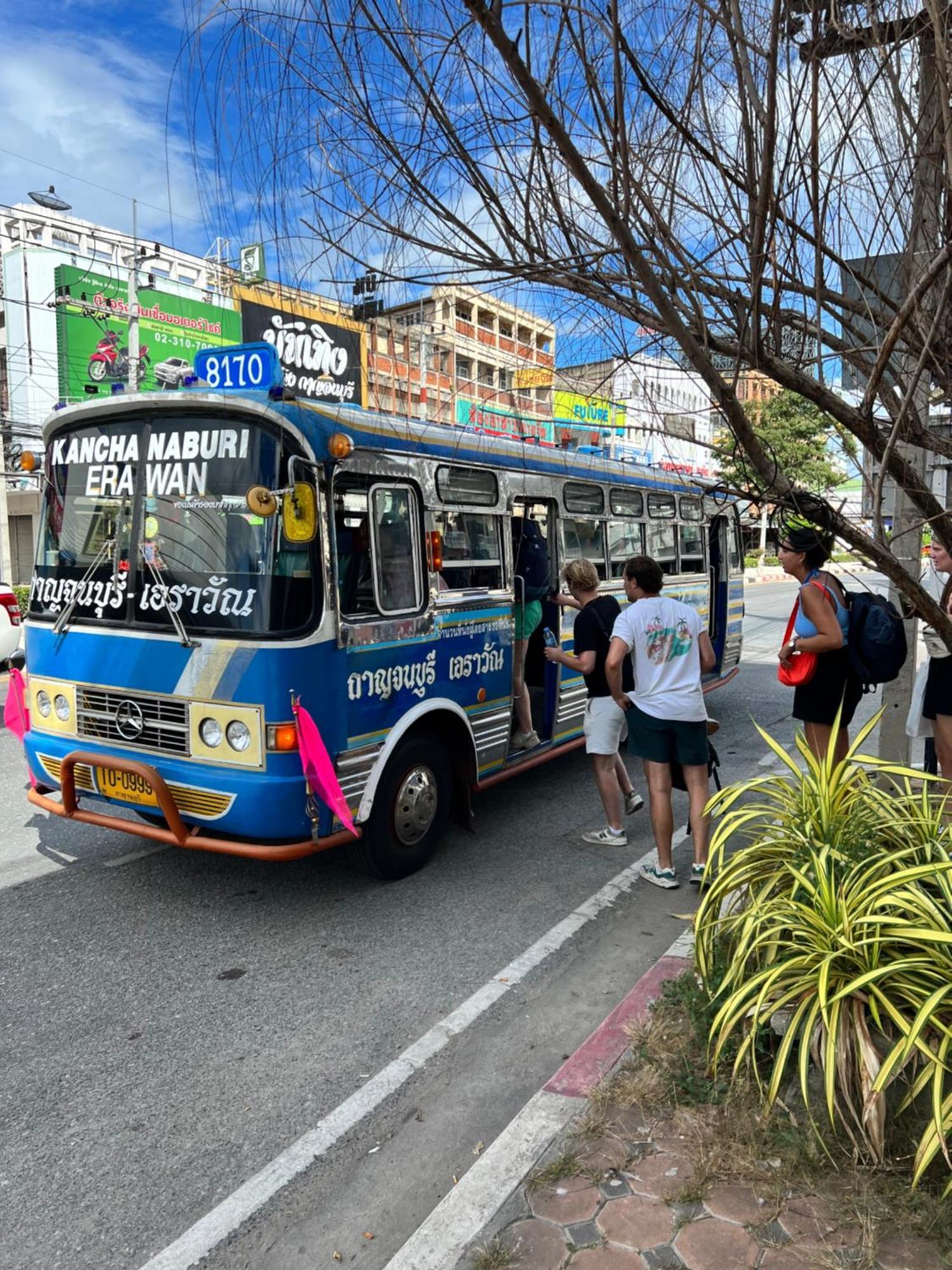 קנצ'נבורי Labkoff Cafe And Hostel מראה חיצוני תמונה